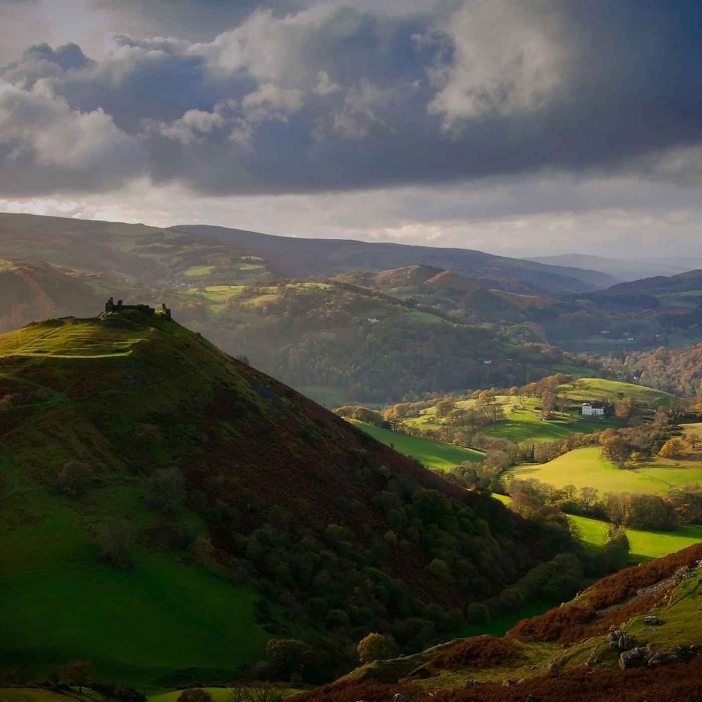 Hillforts of the Clwydian Range and Dee Valley